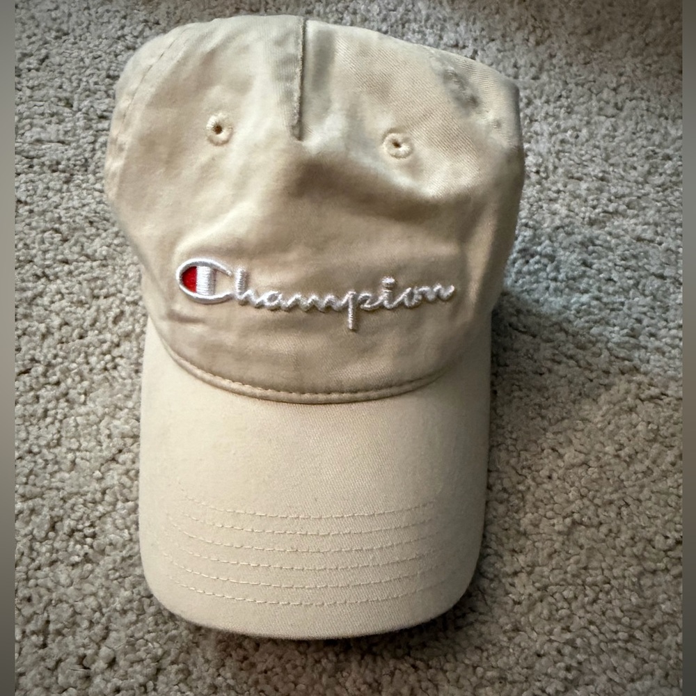 Women’s Off White Embroidered Champion Baseball Hat - EUC